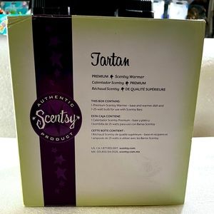 Scentsy TARTAN Warmer Blue Brown Black PLAID Scottish NITELITE NEW Retired h1